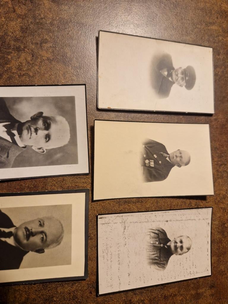 Oude Doodsprentjes zonder naam, Verzamelen, Ophalen