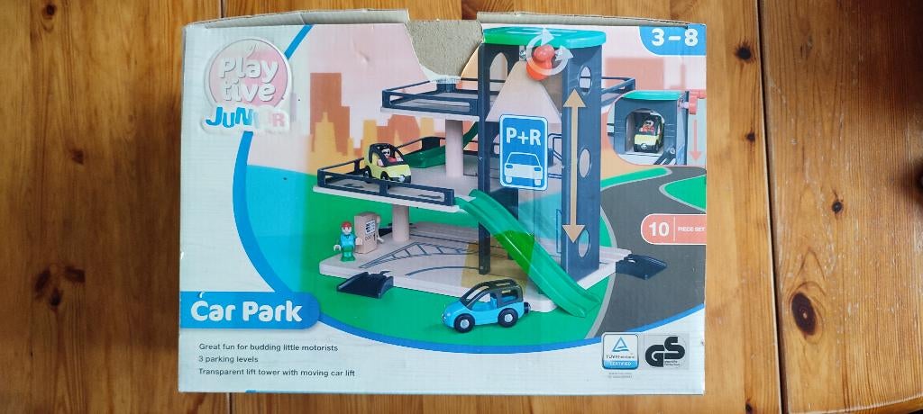 Jouet garage en bois Playtive Junior avec kits d'extension, Kinderen en Baby's, Speelgoed | Houten speelgoed, Ophalen, Gebruikt