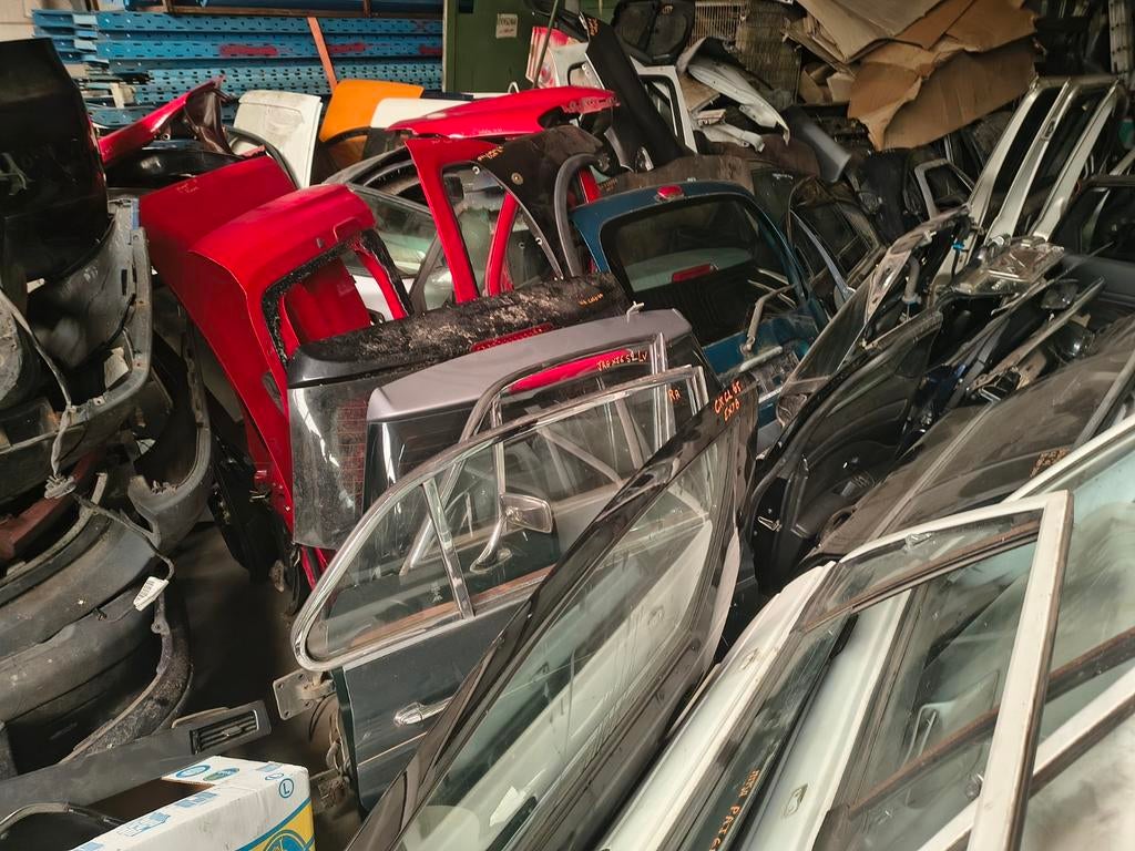 Lot : parties de carrosserie, portes, ailes, pare-chocs, Autos : Pièces & Accessoires, BMW, ., Arrière, Enlèvement