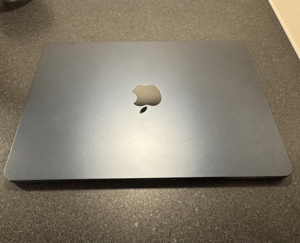 macbook air m2 2022, Informatique & Logiciels, Apple Macbooks, 13 pouces, 512 GB, Utilisé, Azerty