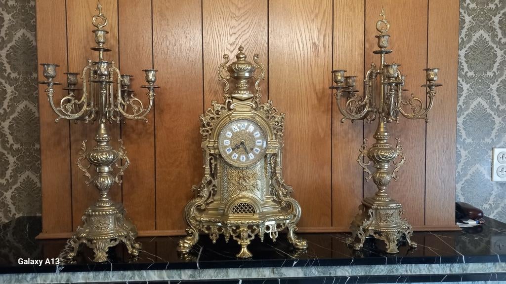 Groot schouwgarnituur met kandelaars., Antiek en Kunst, Ophalen of Verzenden