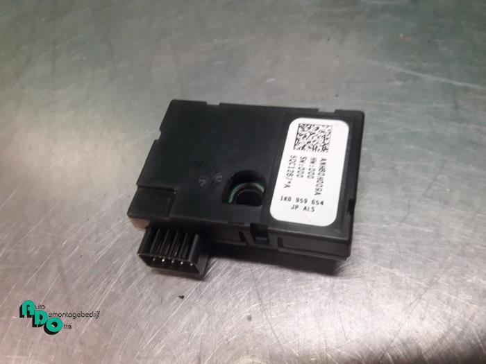 Capteur angle de braquage d'un Volkswagen Jetta (Jetta 05-), Volkswagen, -, 3 mois de garantie, Utilisé