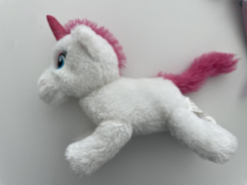 Knuffel van Unicorn, in perfecte staat!, Kinderen en Baby's, Speelgoed | Knuffels en Pluche, Ophalen of Verzenden, Zo goed als nieuw