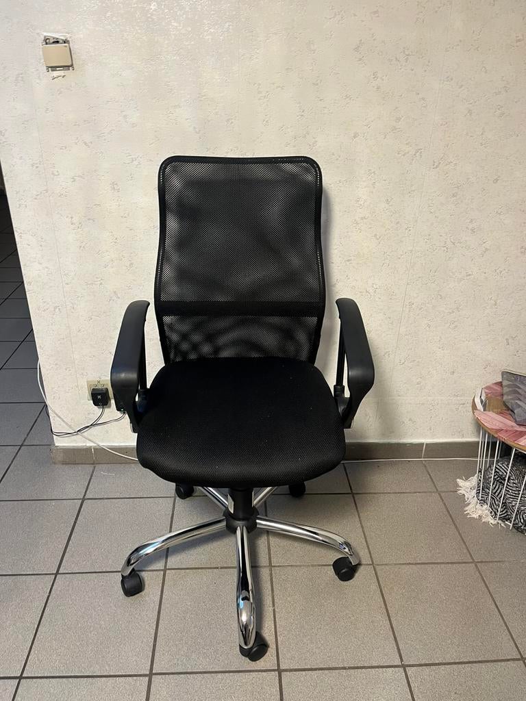 Siège de bureau, Ophalen, Zwart, Zo goed als nieuw, Gaming bureaustoel