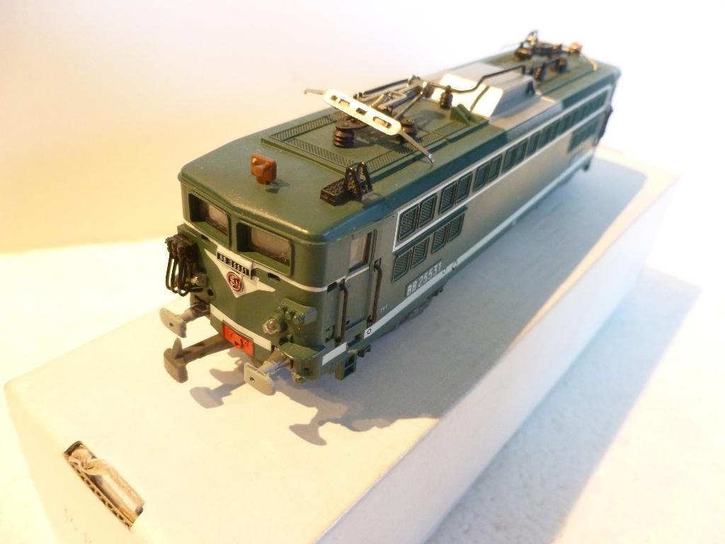 TRAINS HO, Hobby & Loisirs créatifs, Trains miniatures | HO, Enlèvement ou Envoi, Courant continu, Locomotive, Jouef