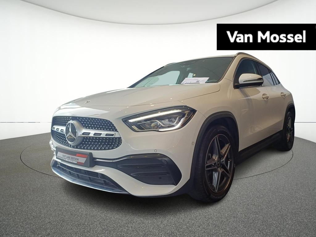 Mercedes-Benz GLA 200 AMG Line + LED + PARKEERSENSOREN + CAM, 1332 cm³, Achat, 1800 kg, Euro 6