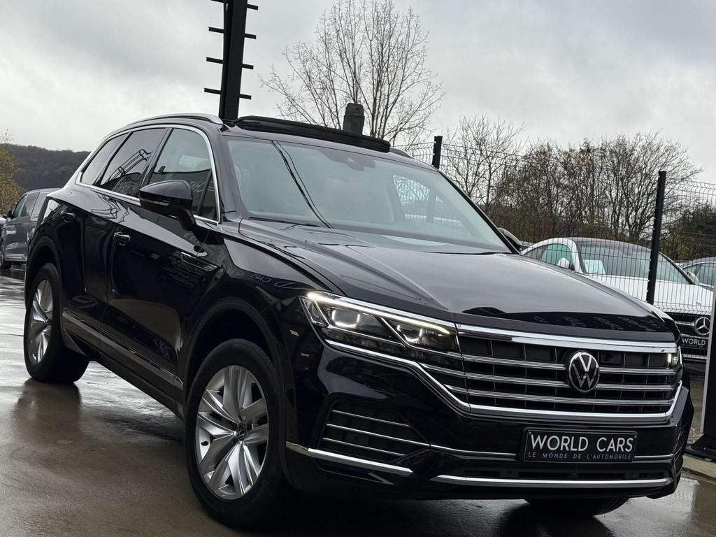 Volkswagen Touareg 3.0TDi V6 4MOTION PANO DISTRO PNEUMATIC C, Autos, Volkswagen, Cuir, Achat, Entreprise, https://public.car-pass.be/vhr/aac53f51-c3b1-4ef3-9c91-d2284265a40e