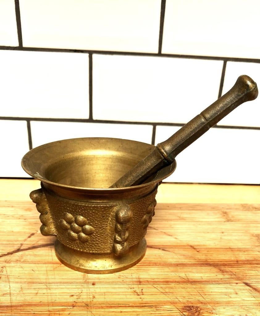 Magnifique ancien mortier en bronze 1,2 kilo, Enlèvement ou Envoi, Bronze