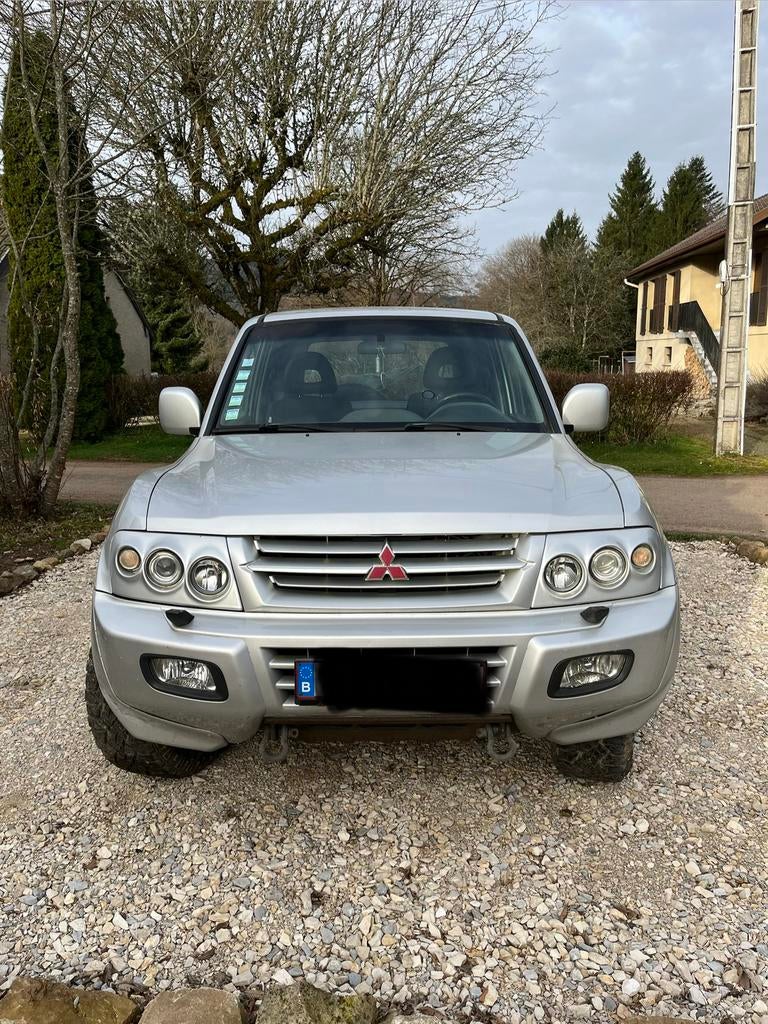 Mitsubishi Pajero 2.5 TD 115ch, Autos, Cuir, Argent ou Gris, Achat, 2500 cm³