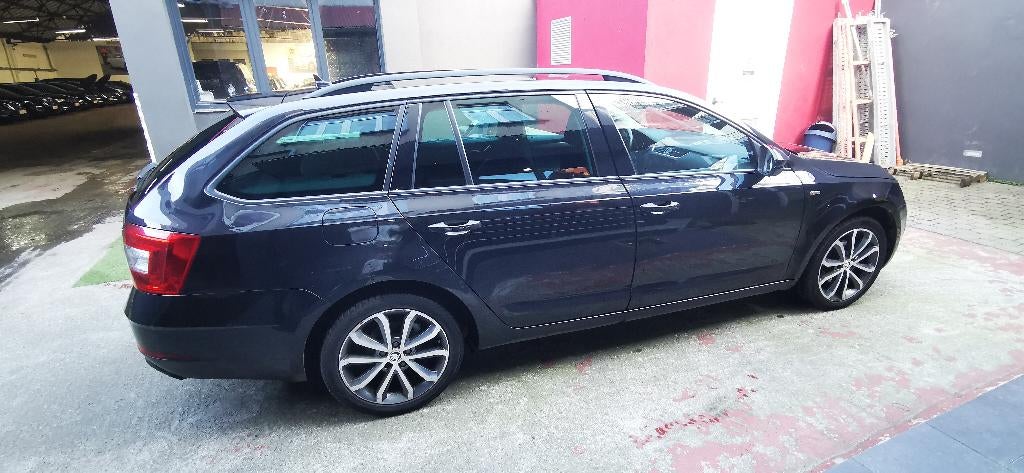 Škoda Octavia Combi – Diesel – 251.467 km – Très bon état, Achat, Euro 6, Entreprise, Carnet d'entretien