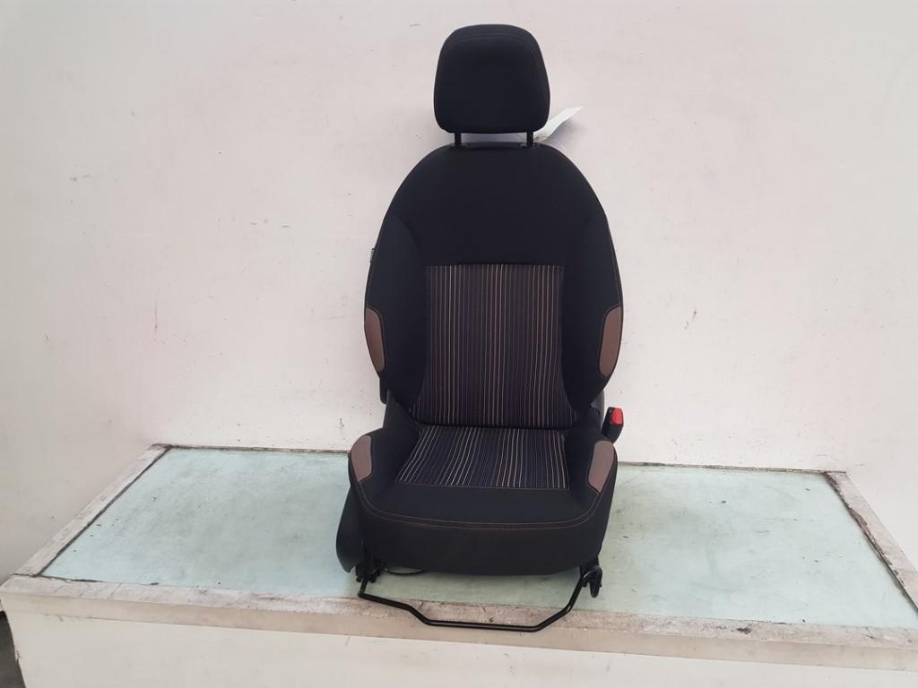 SIEGE AVANT DROIT ( PASSAGER ) 208 I (CA / CC / CK / CL), Utilisé, Peugeot