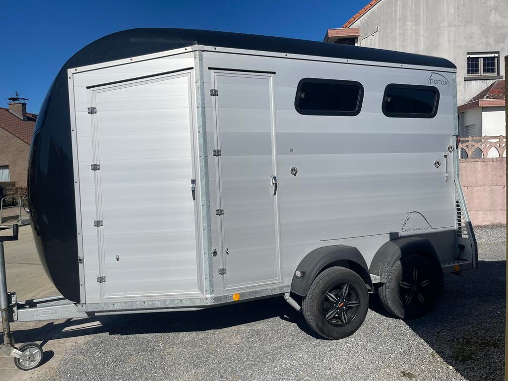 Bockmann portax LSR in nieuw staat 11/2024, Animaux & Accessoires, Chevaux & Poneys | Semi-remorques & Remorques, Comme neuf, Remorque 2 chevaux