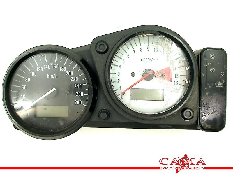 TELLERSET Suzuki GSX R 600 1997-2000 SRAD (GSXR 600), Motos, Dhr. S. di Majo, Utilisé, Info@cama-motorparts.nl, P.J. Troelstraweg 8 8
3144 CX  MAASSLUIS, NL