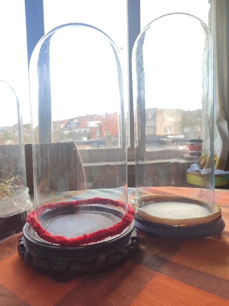 Glazen stolpen, Enlèvement, Utilisé