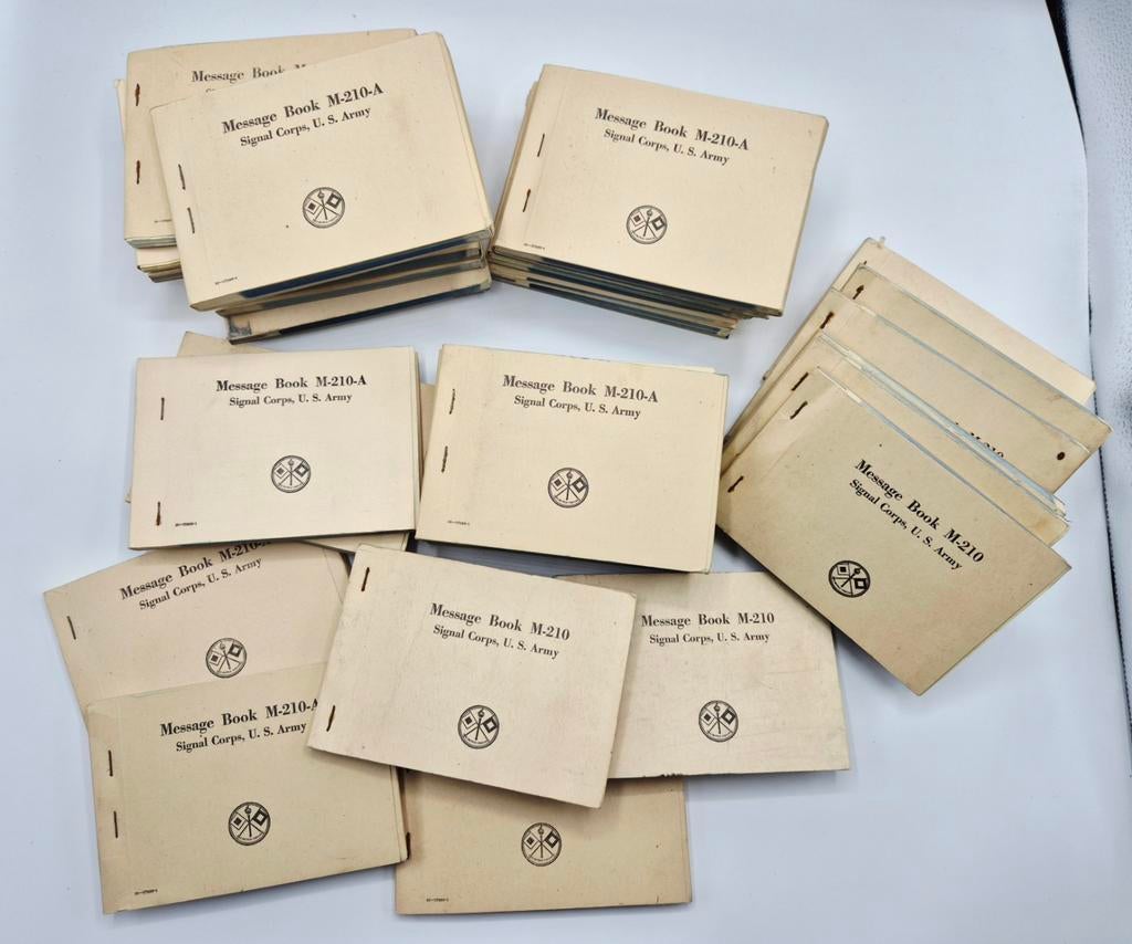 US WWII M210 Signal Corps Message Book | BC611 BC1000, Collections, Envoi, Armée de terre