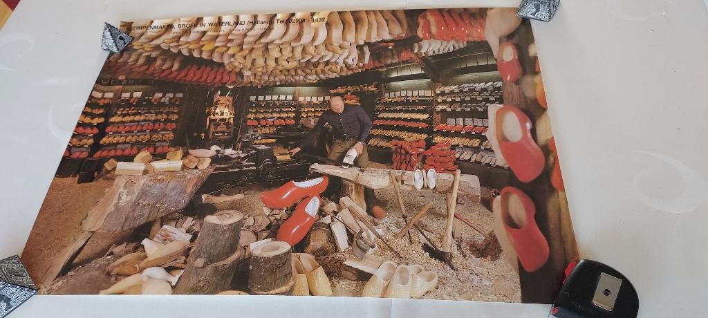 oude poster van klompenmaker, Verzamelen, Verzenden, Zo goed als nieuw, Overige onderwerpen