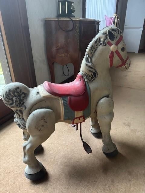 Schommelpaard, Antiek en Kunst, Ophalen