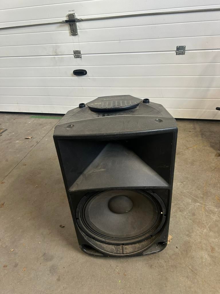 Thump TH-15A, Enlèvement, Utilisé, 120 watts ou plus, Haut-parleur central