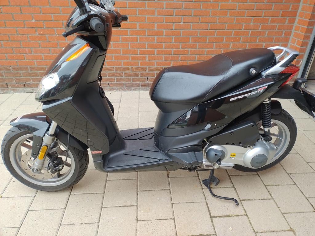 Aprilia sportcityone 125, Motoren, Motoren | Aprilia, Particulier