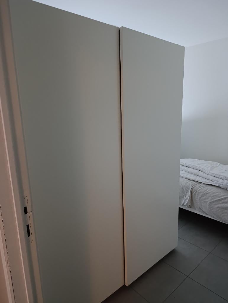 Ikea Hasvik schuifdeuren, Huis en Inrichting, Kasten | Kleerkasten, Ophalen, Zo goed als nieuw