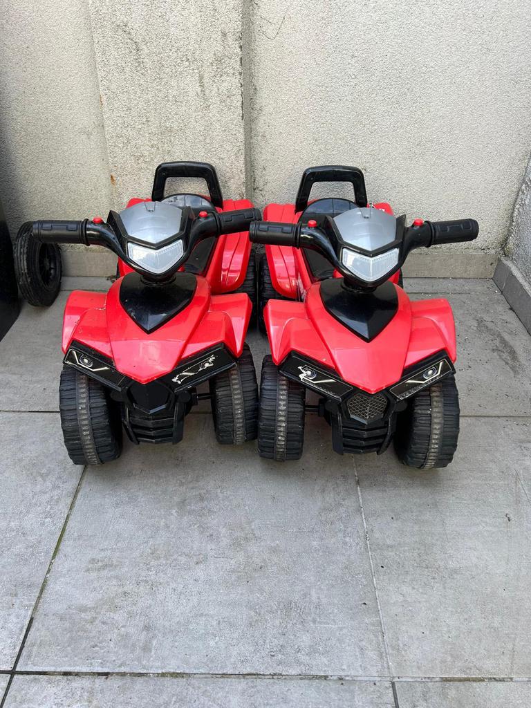 2 kinder quad - speelauto, Ophalen, Gebruikt