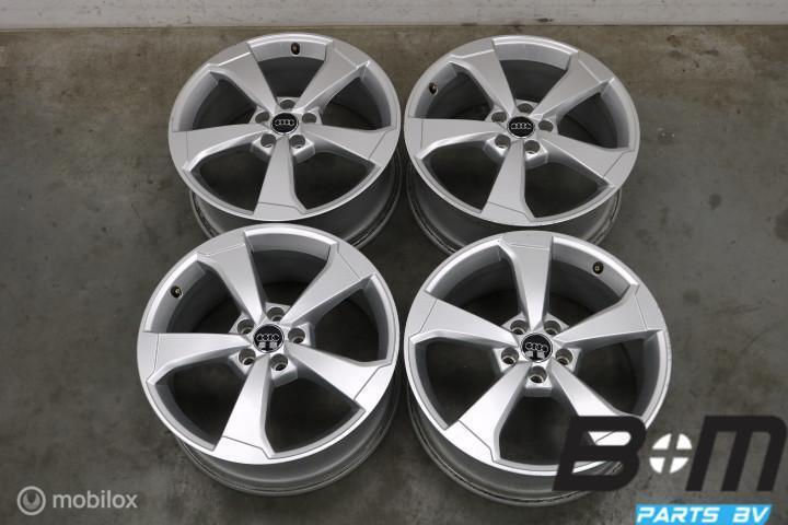 ORIGINEEL! 19 inch S-Line velgen Audi A3 8Y 8V! 8V0601025CE, Auto-onderdelen, Banden en Velgen, Gebruikt, Velg(en)