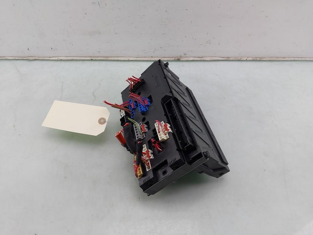 BOITIER FUSIBLES BMW X3 (F25) (01-2010/12-2017), Utilisé, BMW