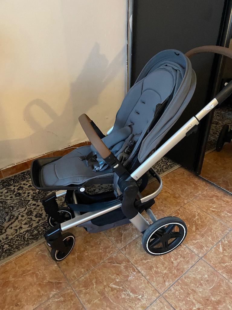 Buggy JOOLZ HUB, Kinderen en Baby's, Kinderwagens en Combinaties, Gebruikt, Verstelbare duwstang, Ophalen, Kinderwagen