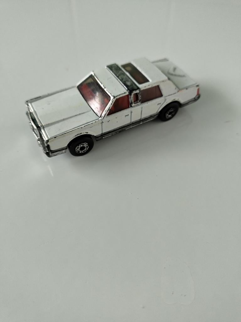 Vintage Matchbox Lincoln Town Car AFHALING LEES BESCHRIJVING, Hobby en Vrije tijd, Ophalen, Gebruikt, Auto, Matchbox