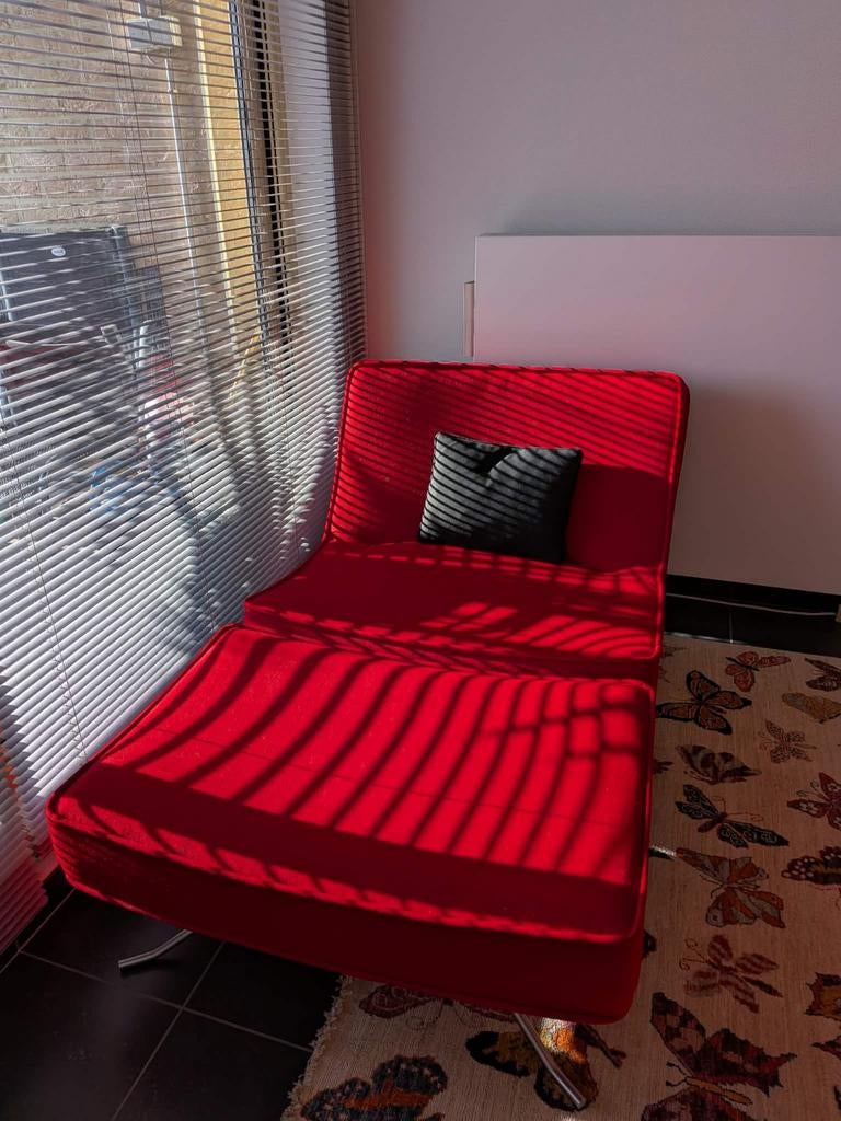 Fauteuil  Ligne Roset + poef. Helemaal nieuw + certificaat., Ophalen