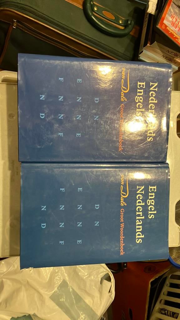 Van Dale groot woordenboek: Nederlands Engels + Engels Ndl, Boeken, Woordenboeken, Zo goed als nieuw, Engels, Van Dale, Ophalen of Verzenden