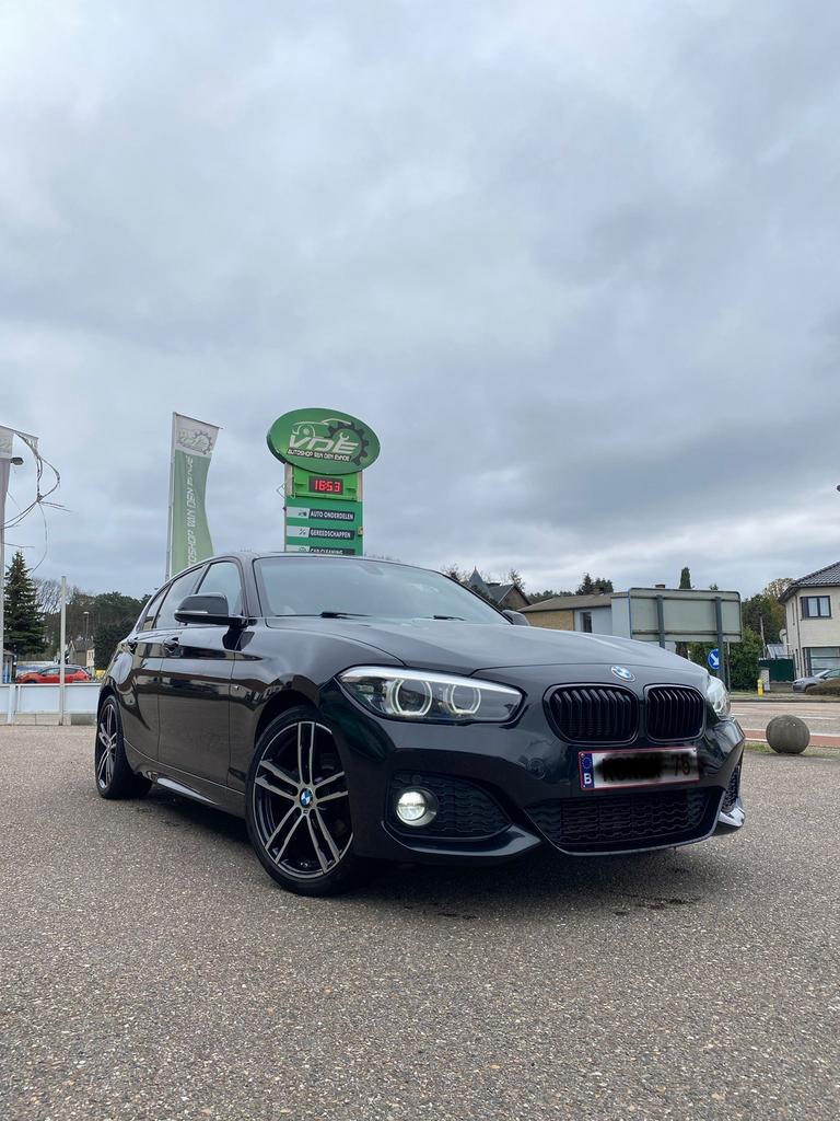 Bmw 118i, Autos, BMW, Particulier, Série 1, ABS, Airbags, Air conditionné, Apple Carplay, Bluetooth, Feux de virage, Ordinateur de bord