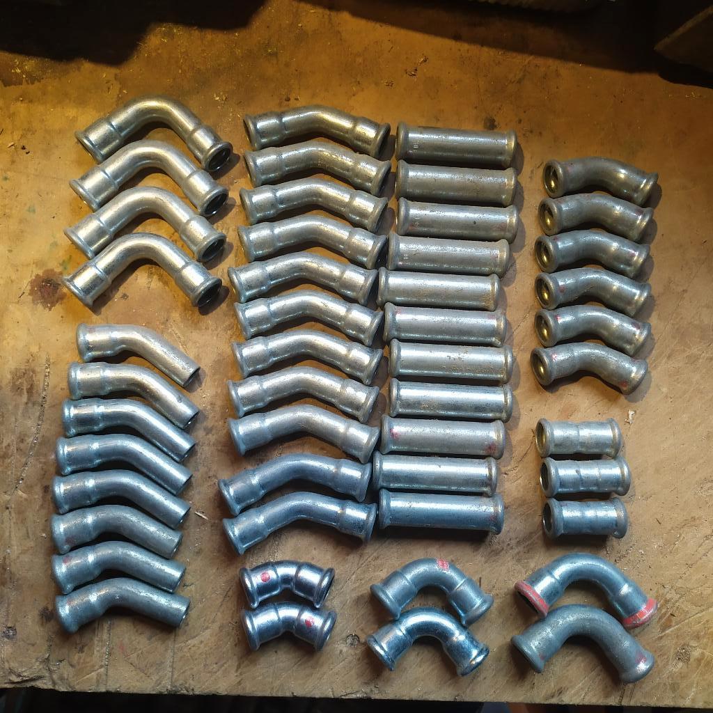 Lot 201 raccords à sertir, Enlèvement