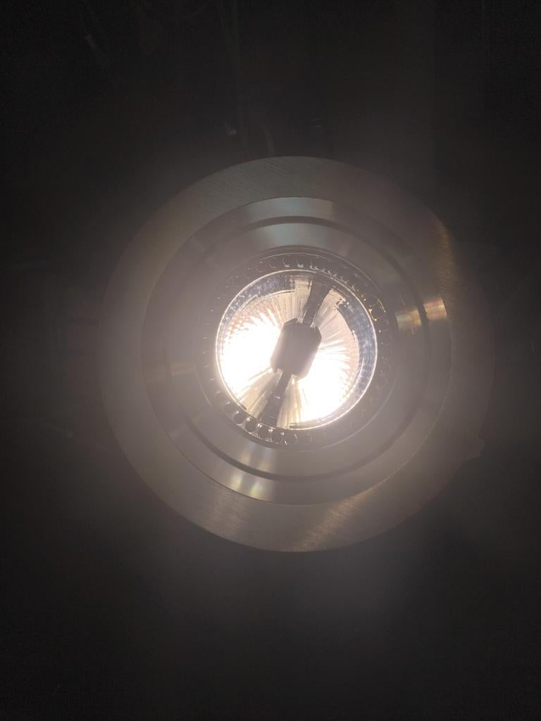 Grote aluminium LED inbouwspot, Ophalen