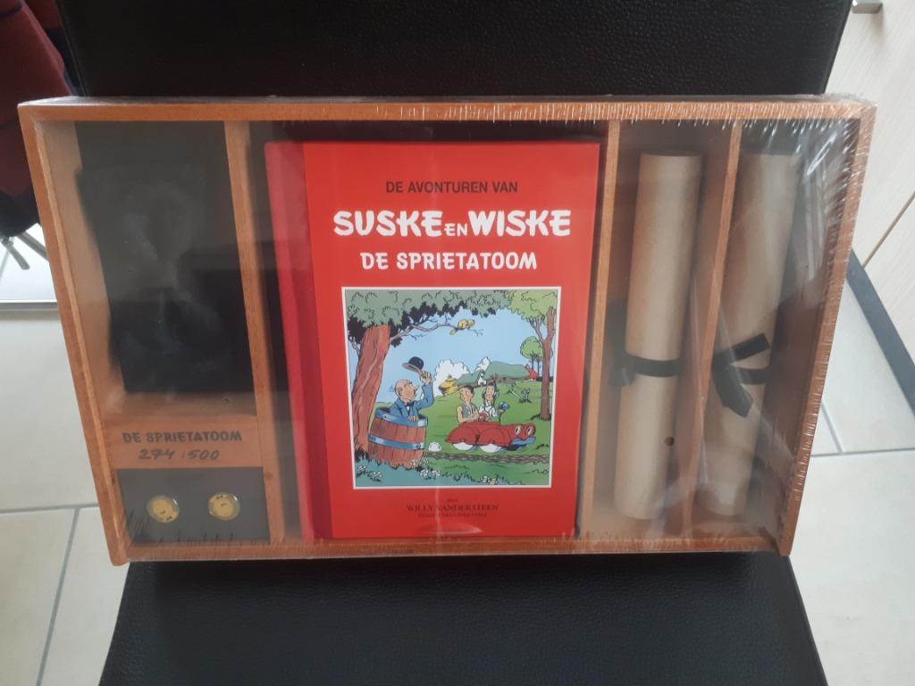 Luxe  Suske en Wiske - De sprietatoom Box, Boeken, Stripverhalen, Nieuw, Eén stripboek, Ophalen of Verzenden