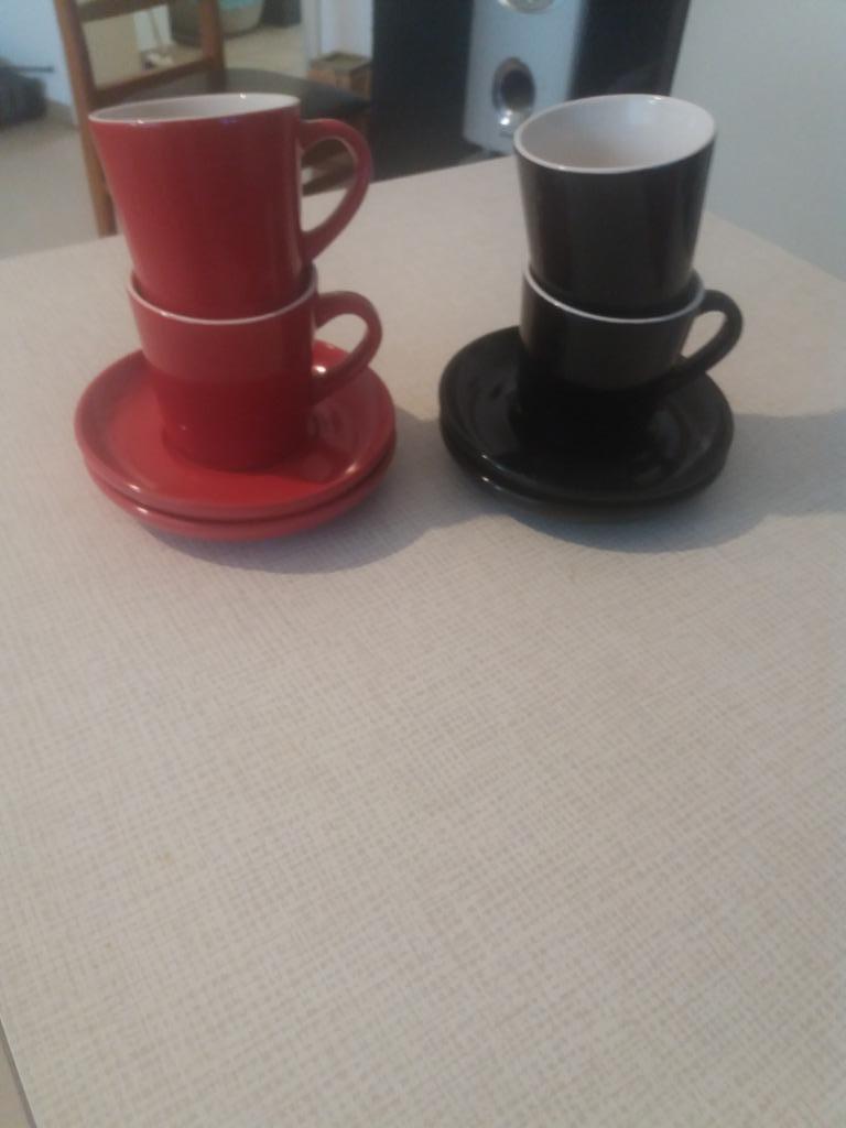 Ernesto koppen + schotels ( prijs is v. alles ), Huis en Inrichting, Nieuw, Ophalen of Verzenden, Overige stijlen, Kop(pen) en/of Schotel(s)