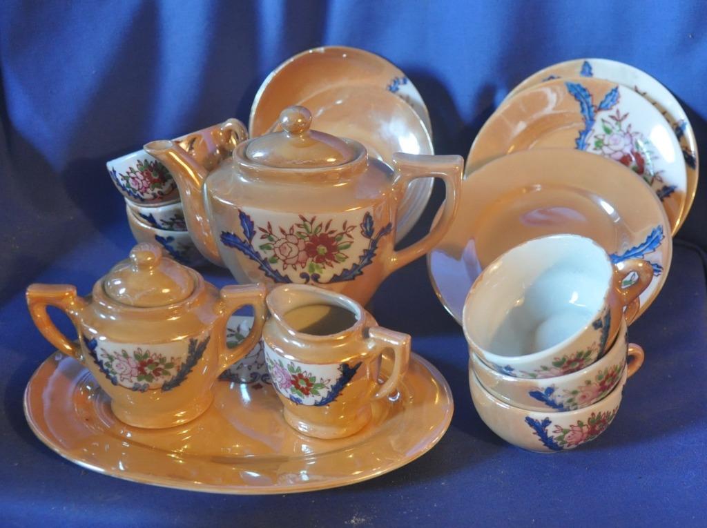 dinette en fine porcelaine nacrée décor asiatique, Antiquités & Art, Enlèvement ou Envoi