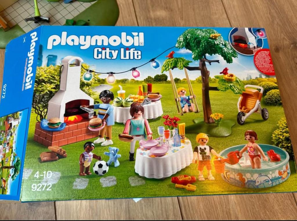 Familiefeest met barbecue, Ophalen, Zo goed als nieuw