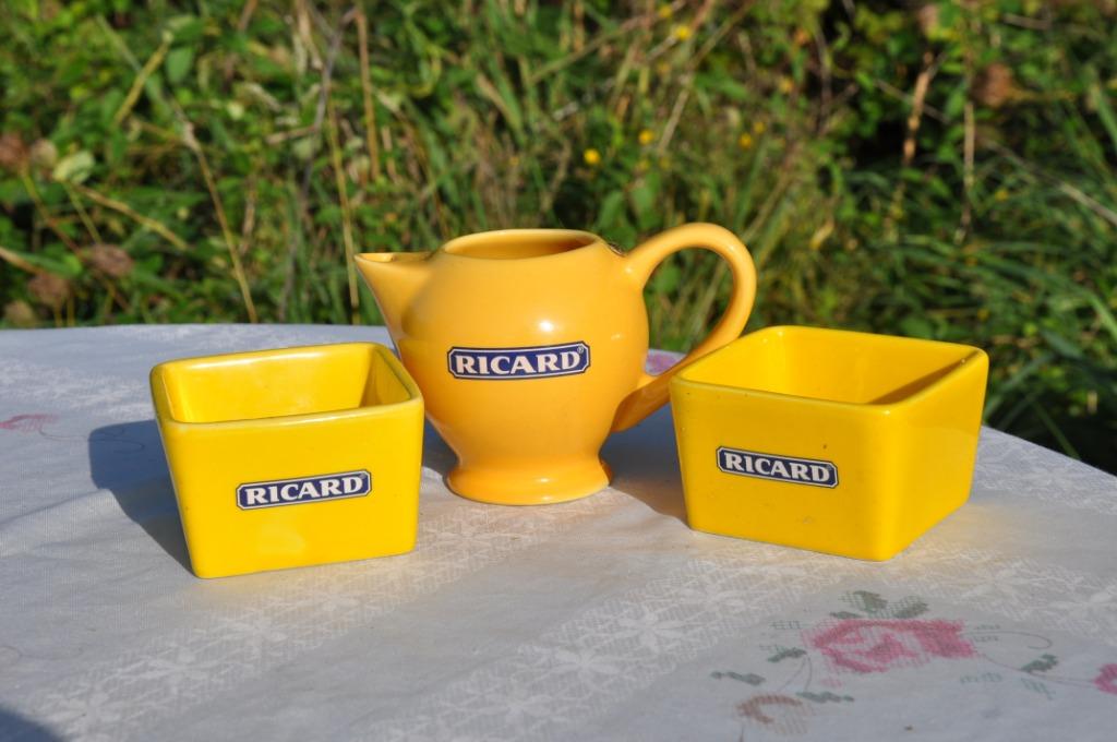 ensemble ricard pichet et 2 ramequins en faience, Collections, Enlèvement ou Envoi, Utilisé, Ustensile