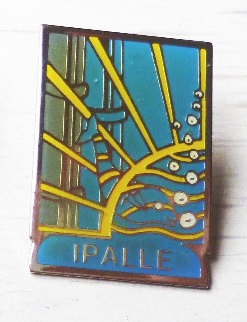 Pin IPALLE. Vintage., Collections, Broches, Pins & Badges, Enlèvement ou Envoi, Comme neuf, Ville ou Campagne, Insigne ou Pin's