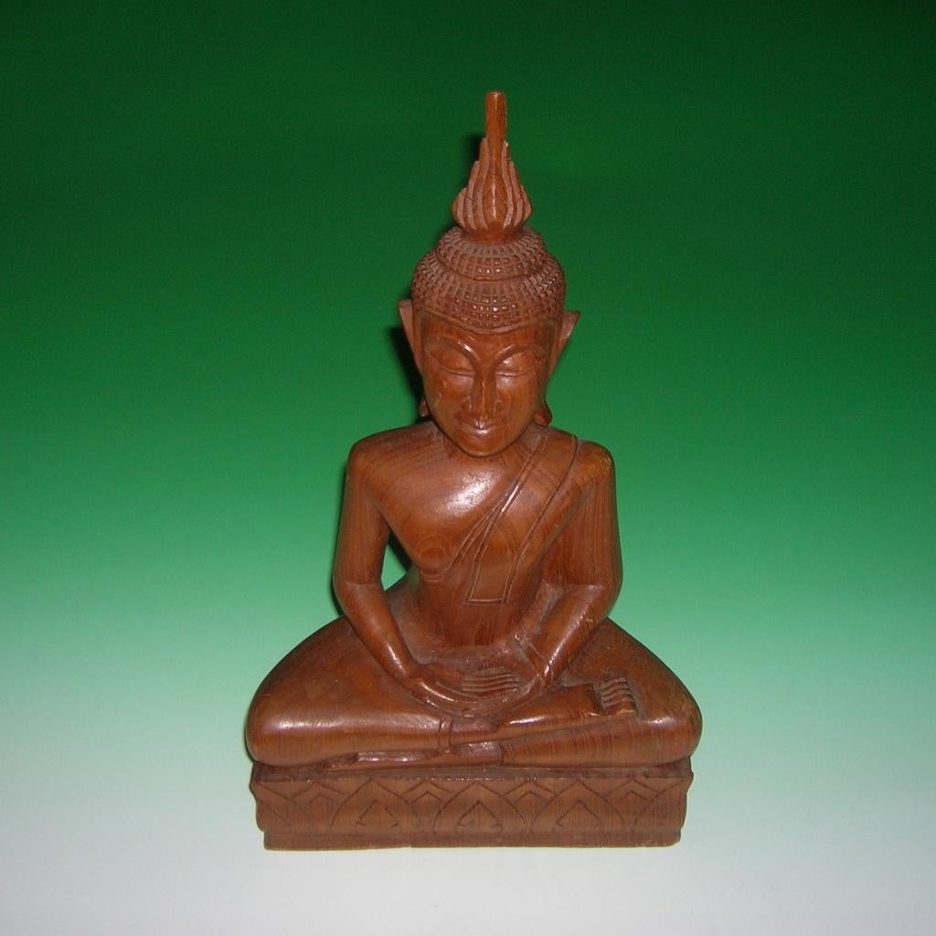 Beeld: Houten Boeddha, Enlèvement ou Envoi