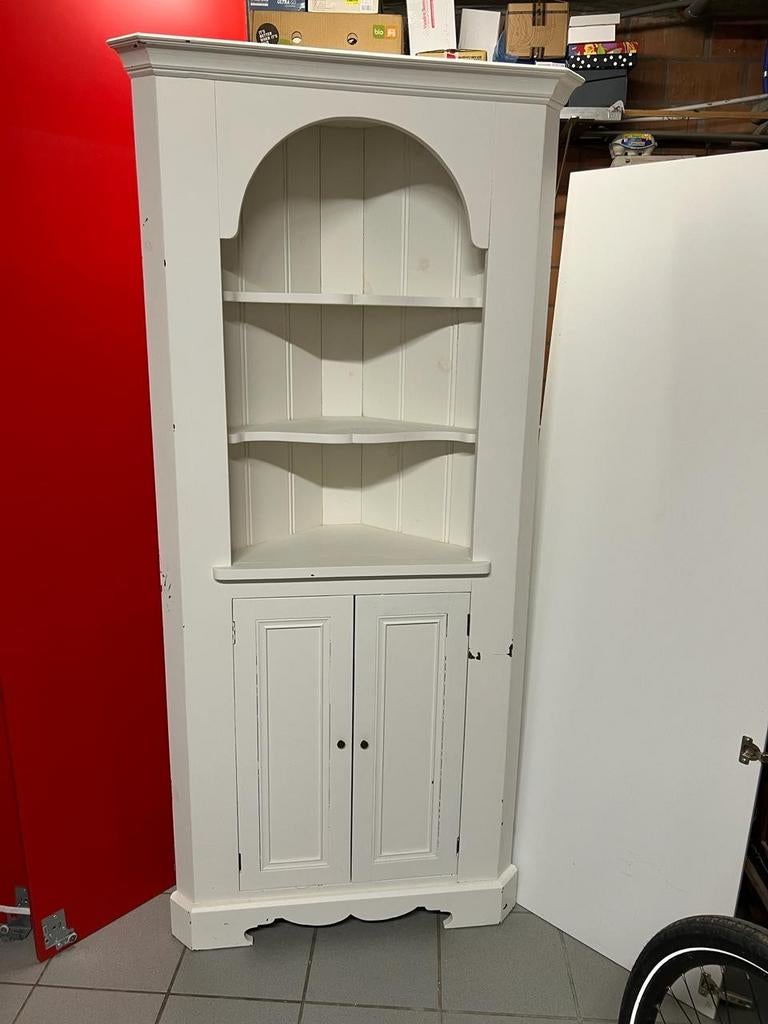 Mooie landelijke witte hoekkast uit vol hout, Ophalen