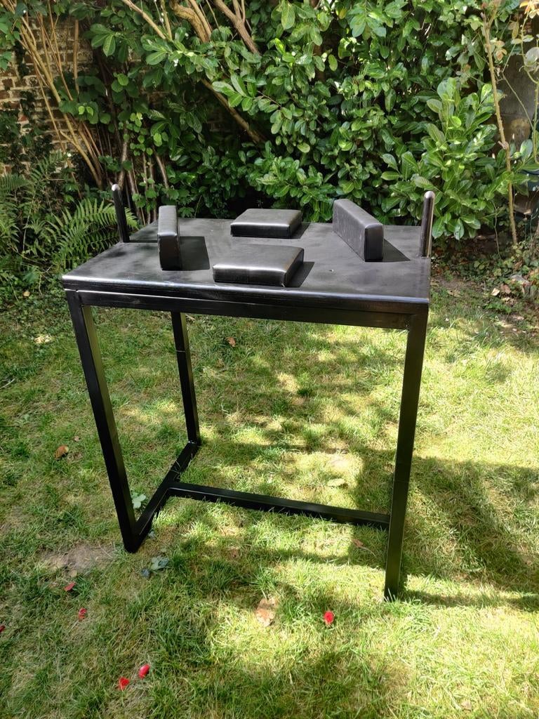 Table de bras de fer, Enlèvement, Bras