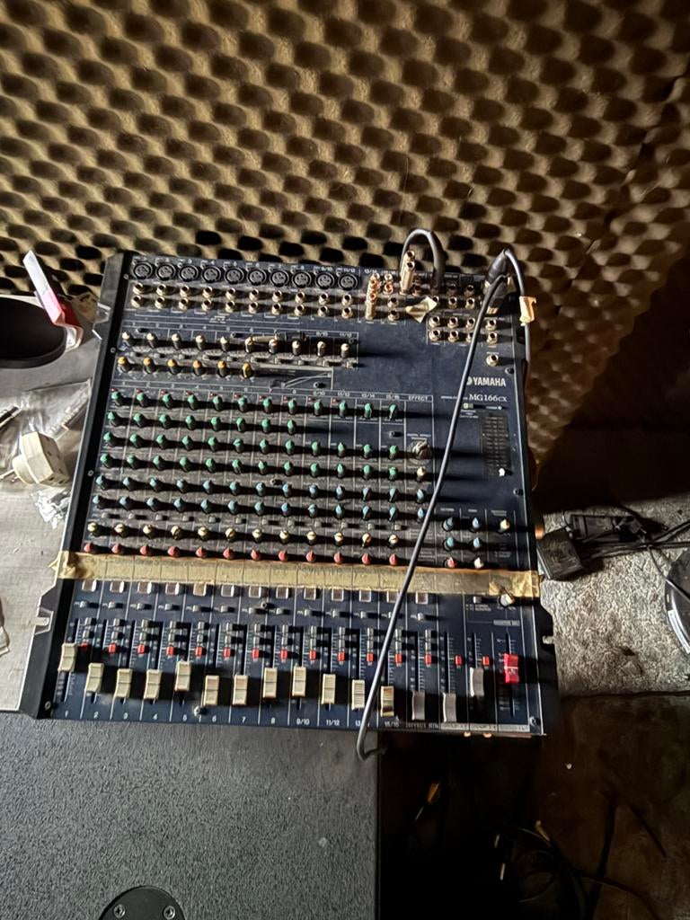 Sono chant, Enlèvement, Utilisé, 10 à 20 canaux, Entrée micro