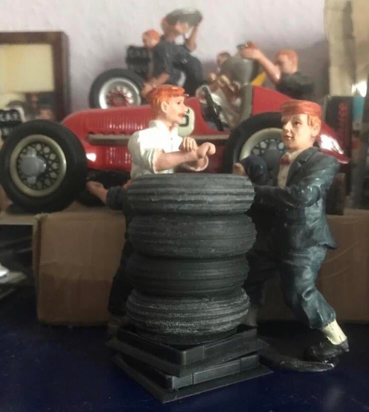 Kit de pneus Schuco pour Studio 1050/Grand Prix Racer 1070, Envoi, Comme neuf