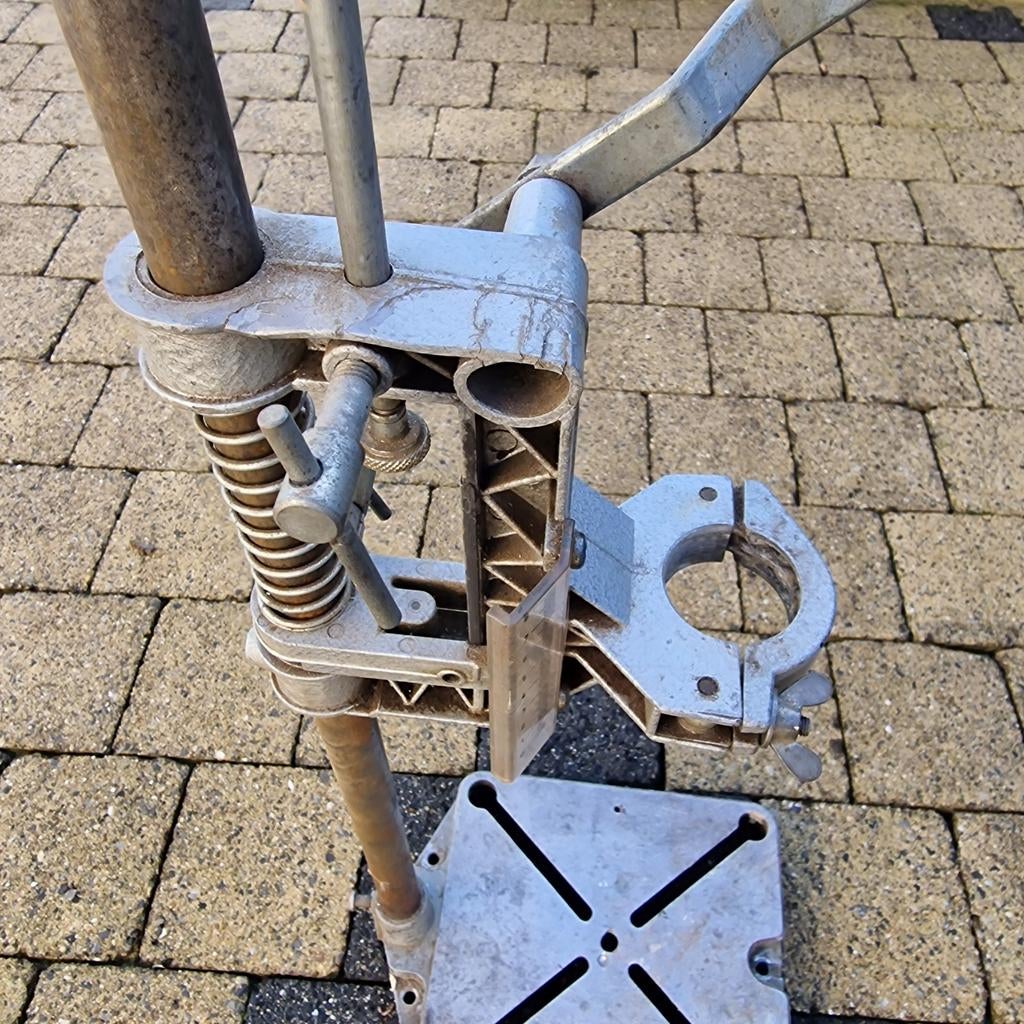 A vendre support de foreuse., Bricolage & Construction, Enlèvement, Utilisé, Manuelle