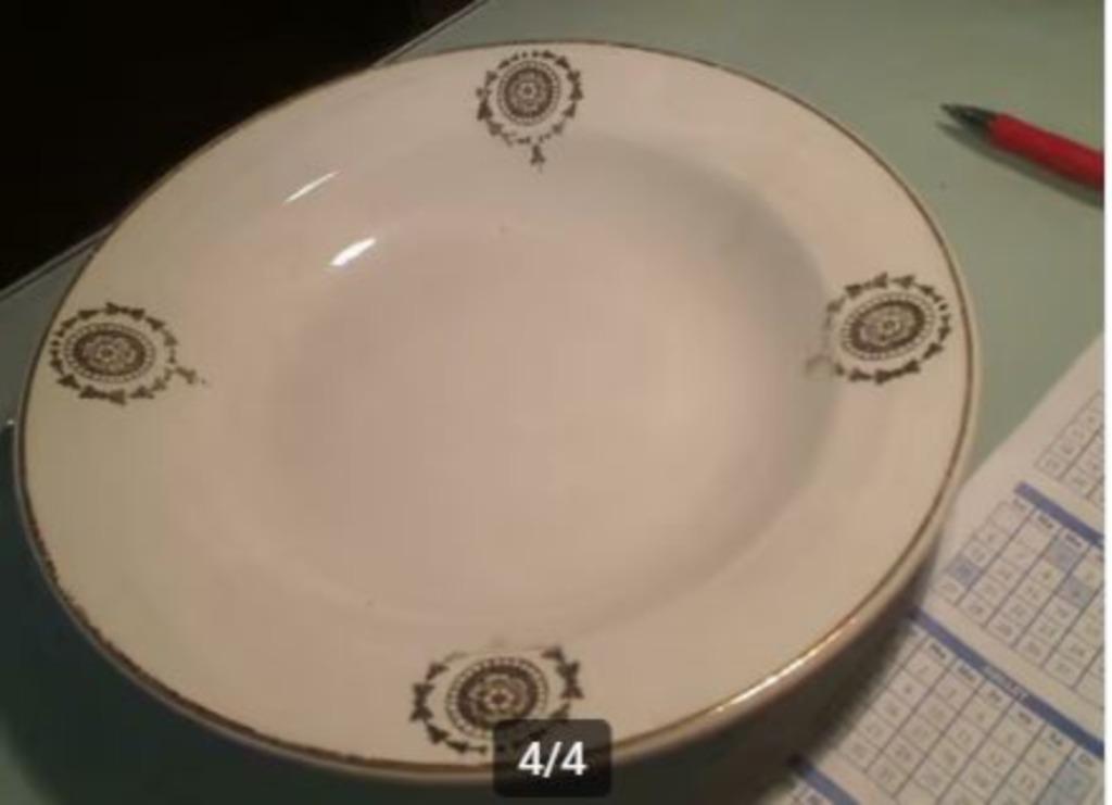 Anciennes assiettes faïenceries de Nimy, Antiquités & Art, Antiquités | Céramique & Poterie, Enlèvement ou Envoi