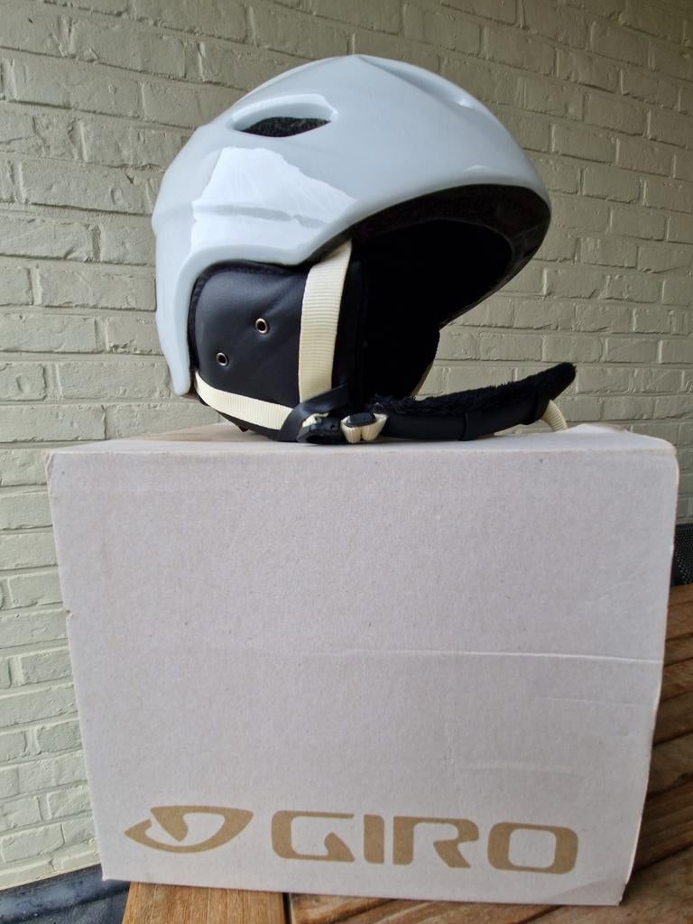 Skihelm Giro dames small, Ophalen, Zo goed als nieuw, Ski, Overige merken