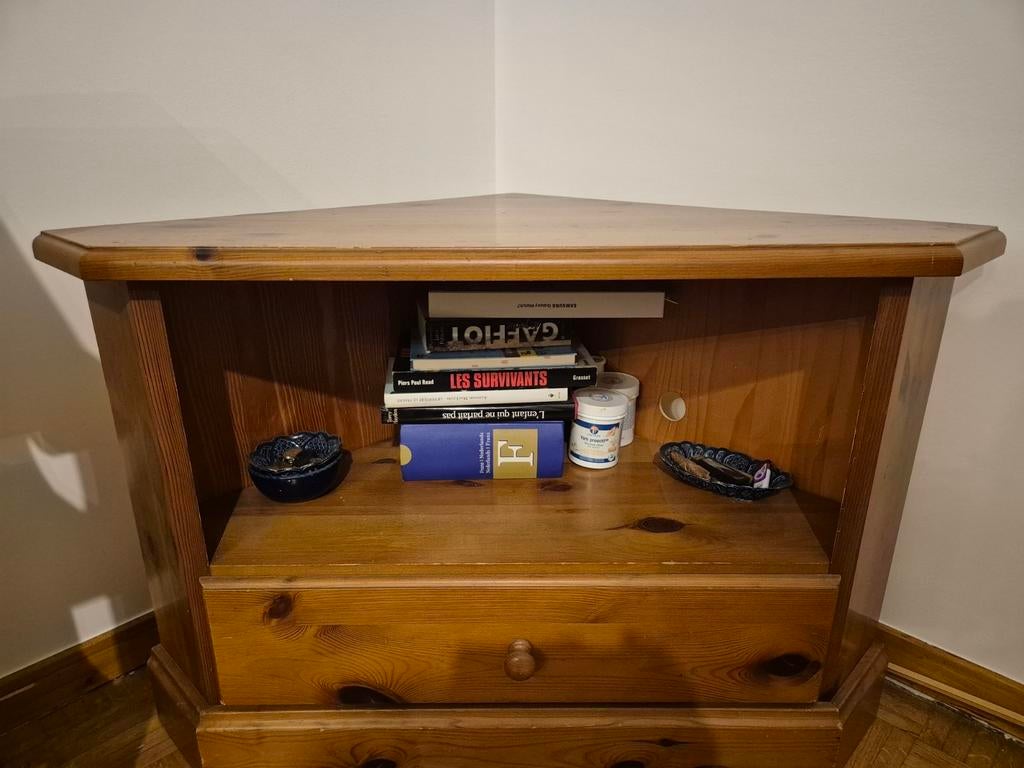 Petit meuble de coin avec 1 tiroir, Enlèvement, Utilisé