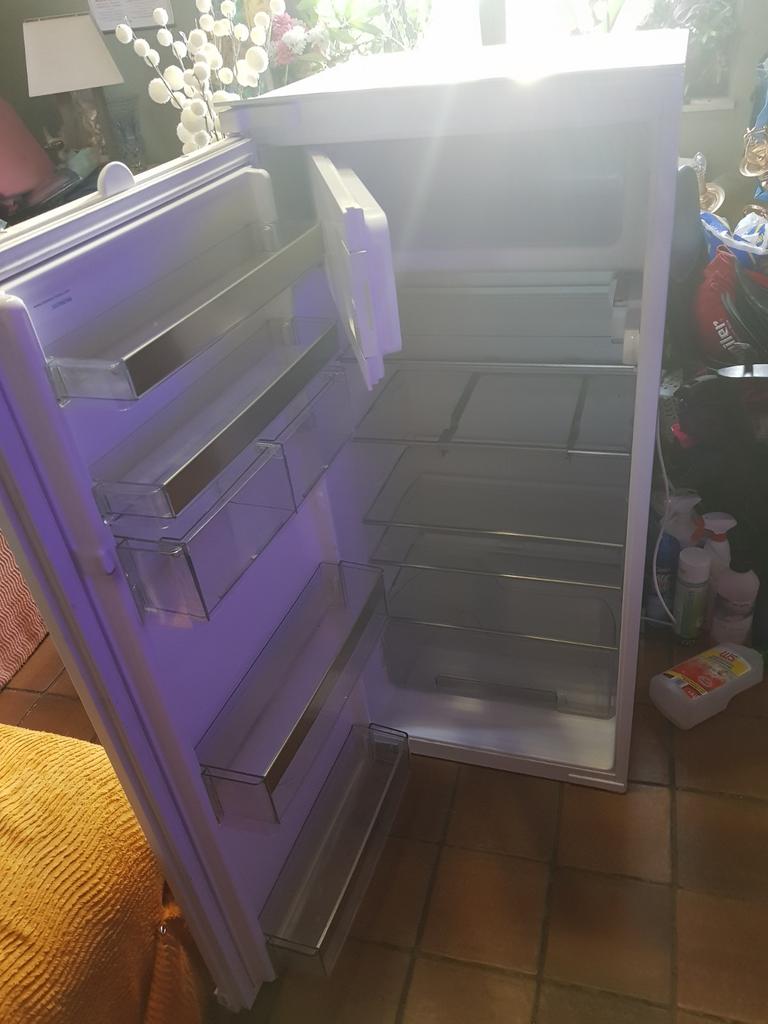 frigo encastrable Siemens, Enlèvement, Utilisé